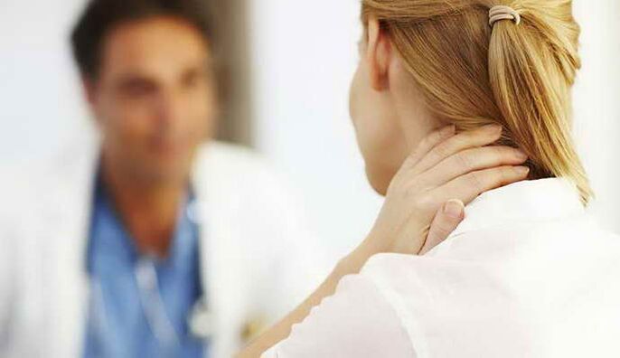 Appeal to a doctor in case of suspicion of osteochondrosis