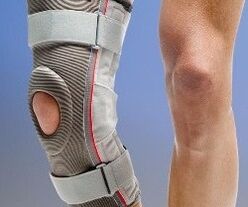 Knee brace for arthrosis of the knee joint